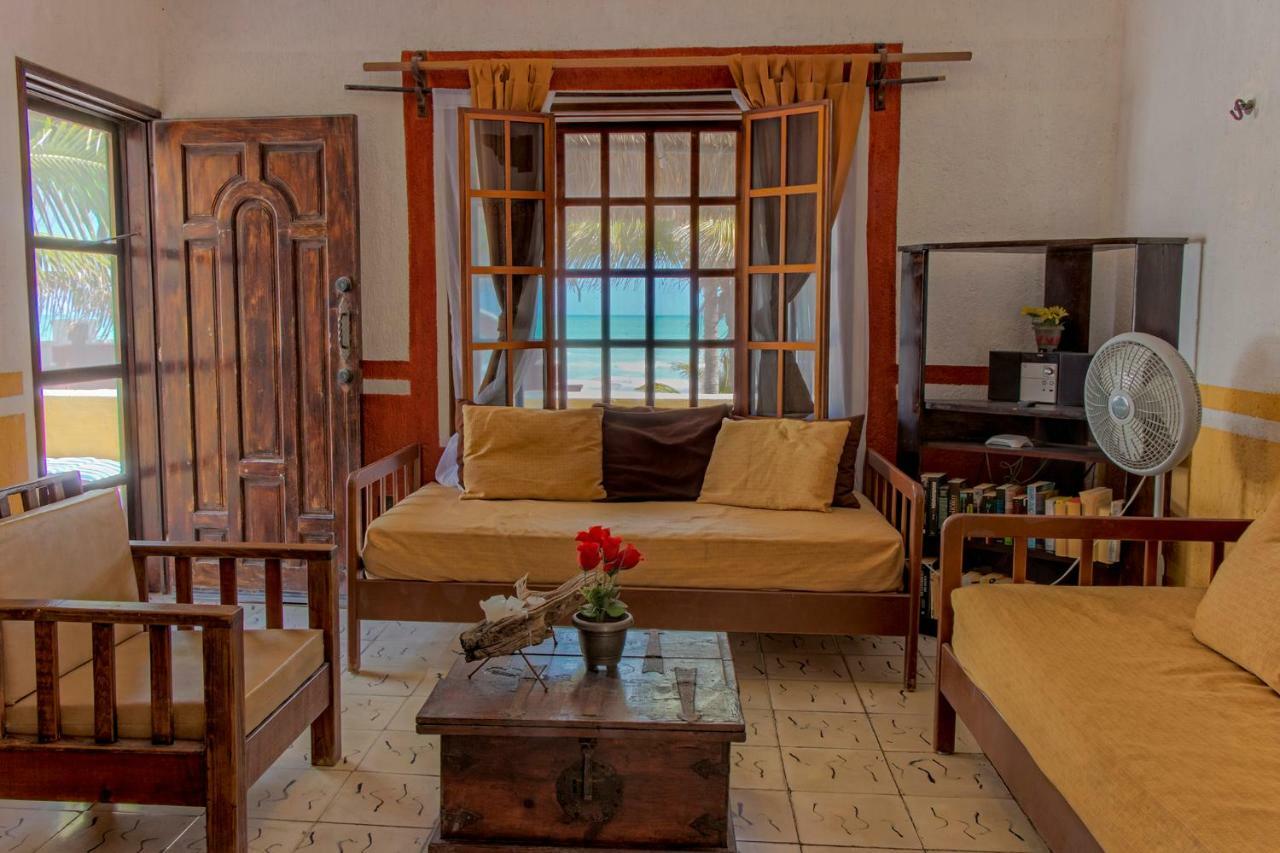 Beachfront Hacienda Del Cuyo Apartment El Cuyo