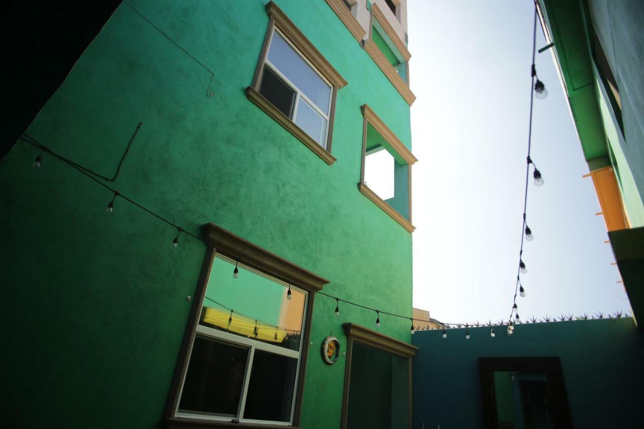 Apartment Trojan House