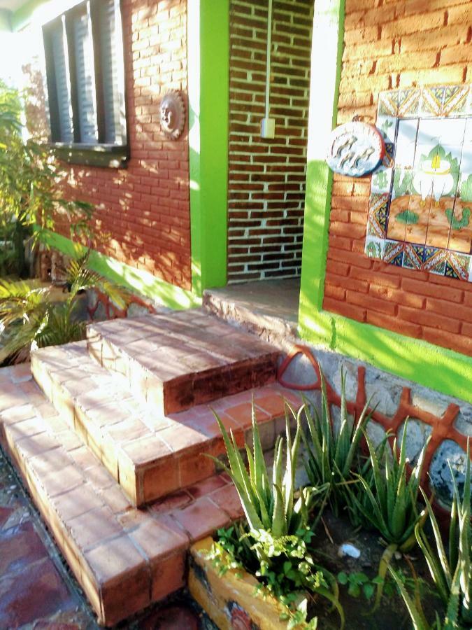 Guest house Casa Gundi Y Tomas *