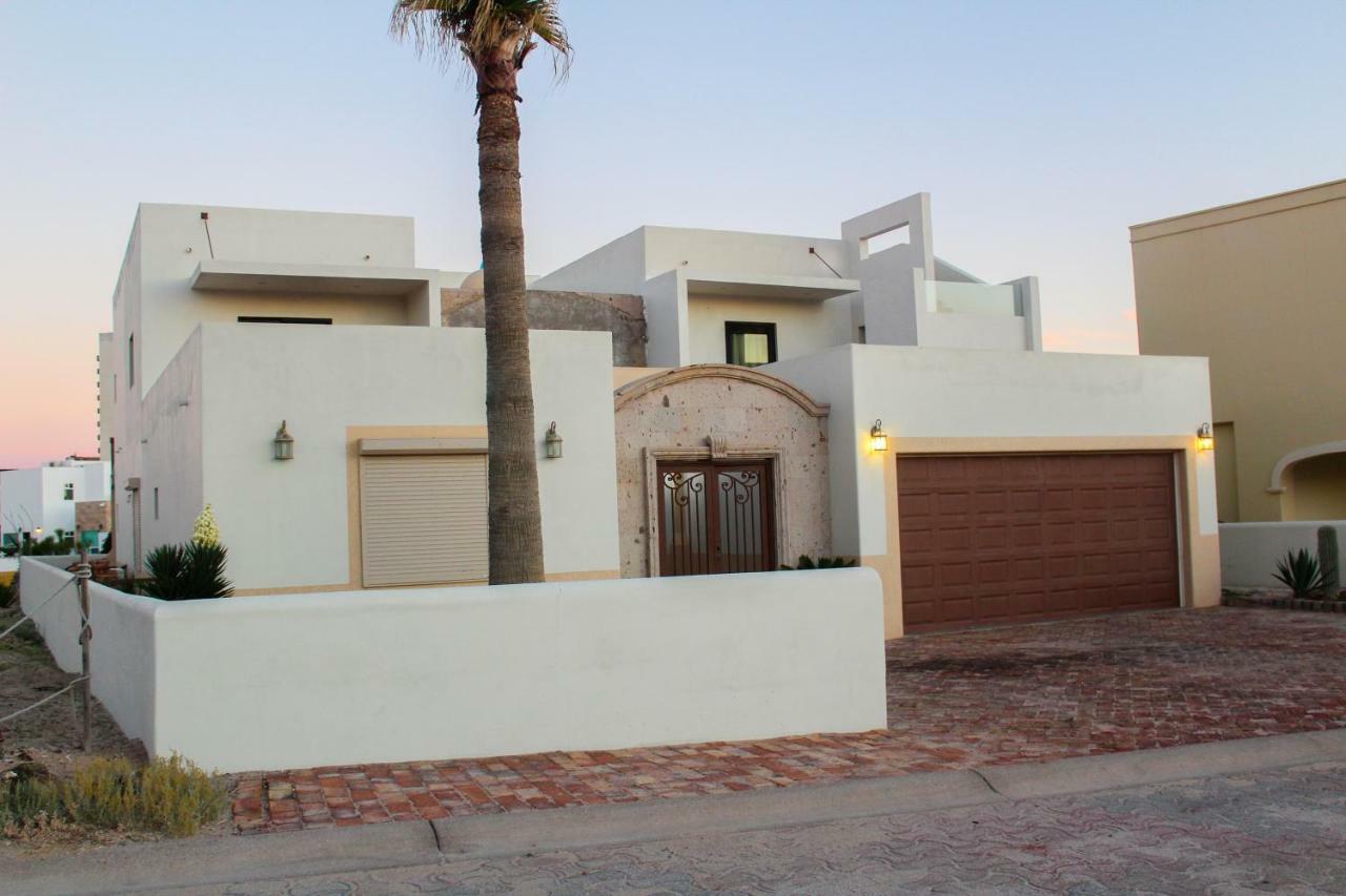Lux 3 Master Bdroom On Sandy W No Cleaining Fee