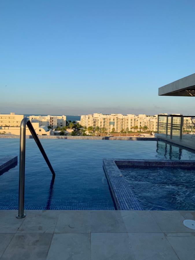 La Amada With Marina View Apartment