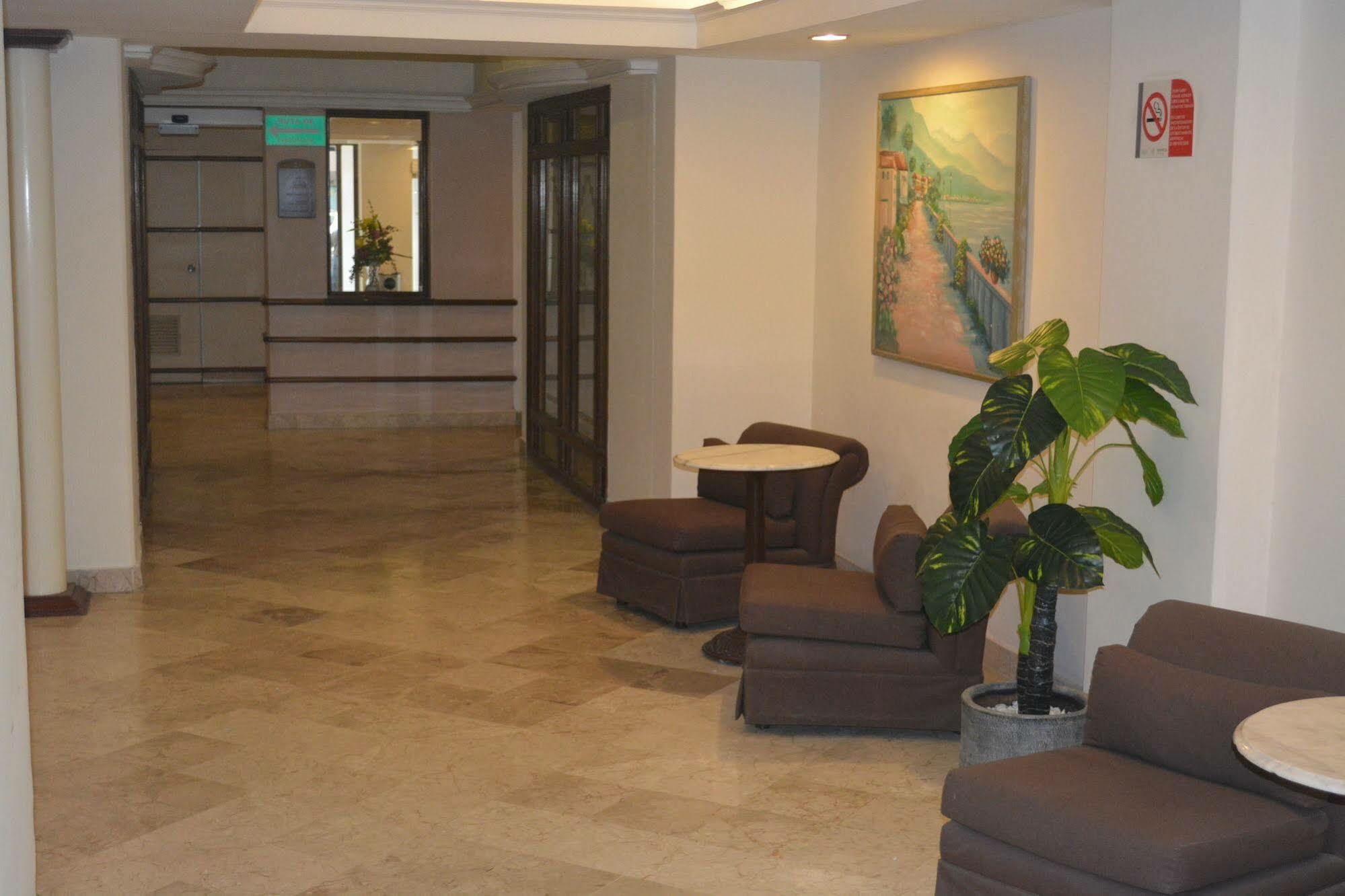 Hotel Ruiz Milan