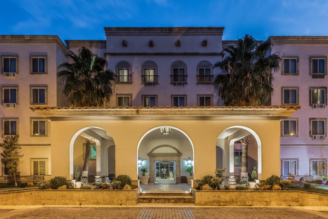 Hotel Doubletree By Hilton