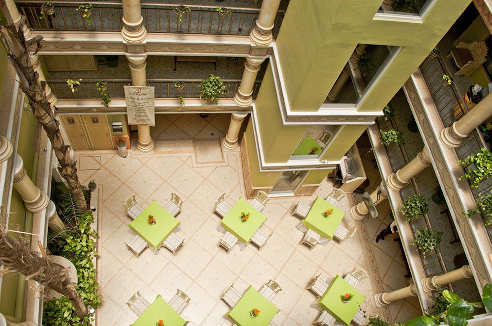 Margaritas Plaza Cristal Hotel 4*