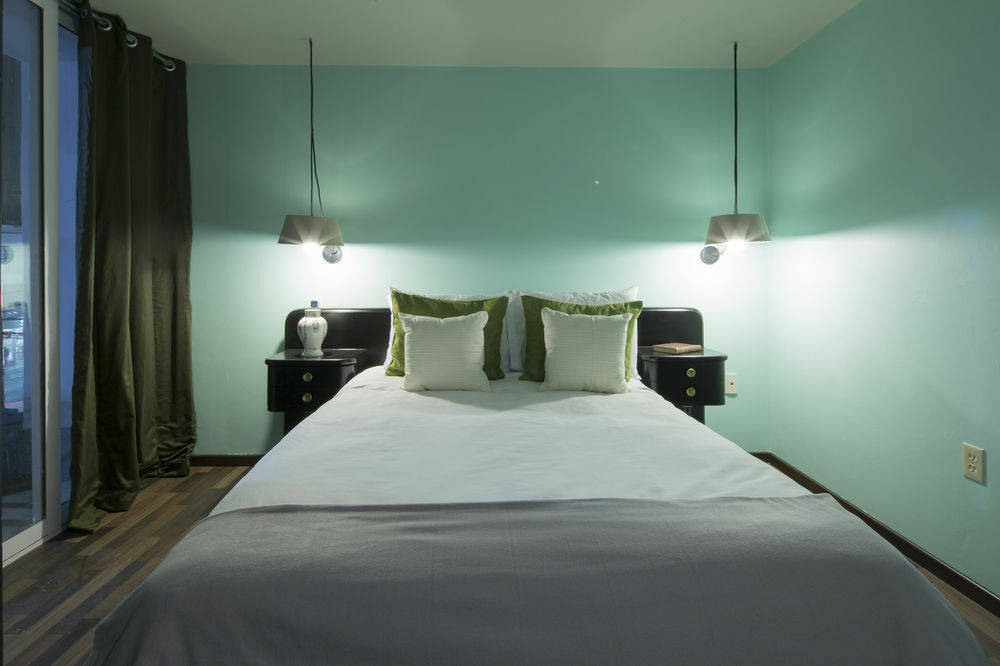Aparthotel Lusitania 3*