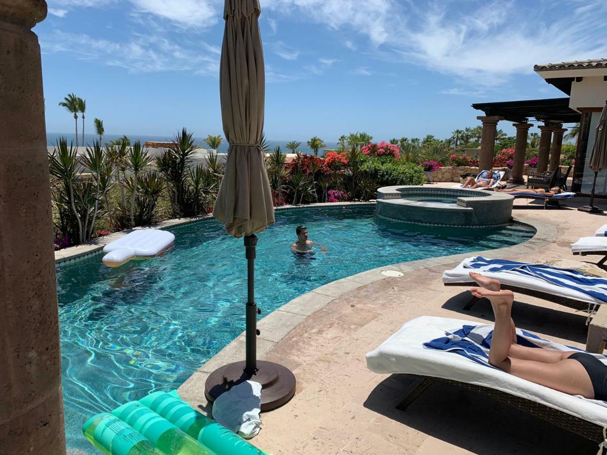 Linda 32 * San Jose del Cabo