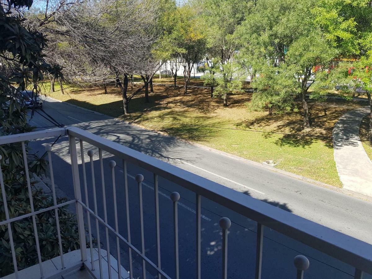Contry La Silla Zona Tec - Nuevo Sur * Monterrey