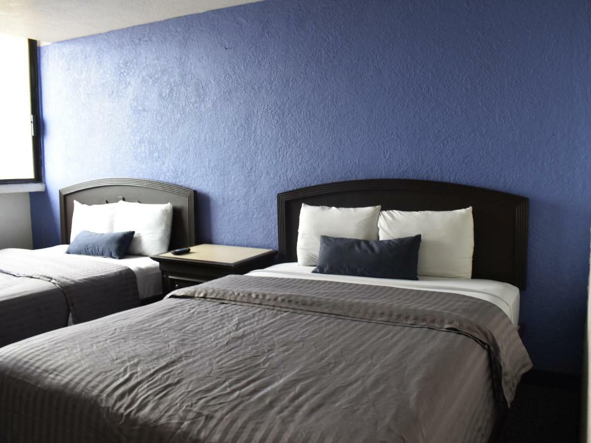 Hotel Corona Plaza Rosarito
