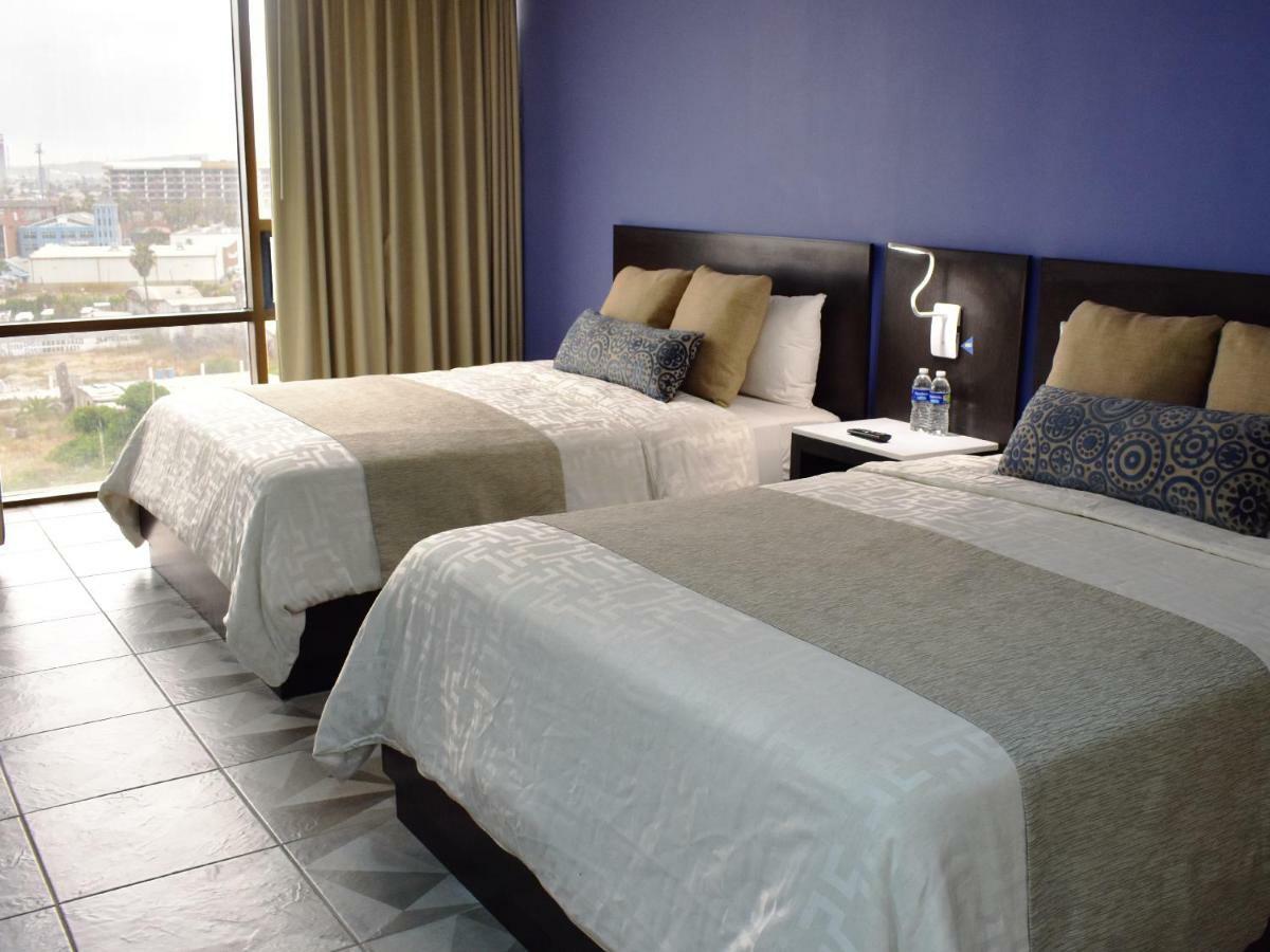Corona Plaza 3* Rosarito