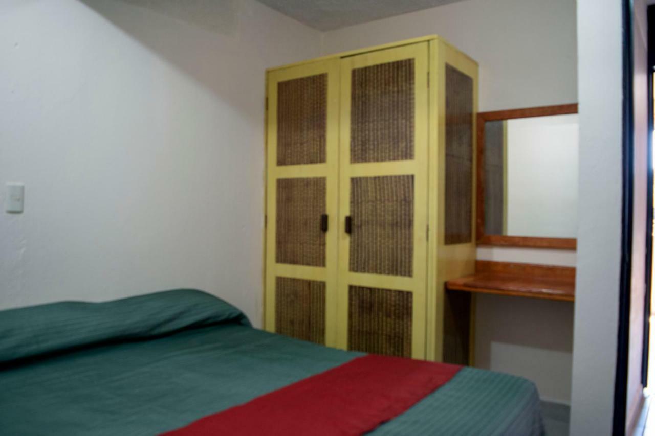 Hotel Isabel Zihuatanejo