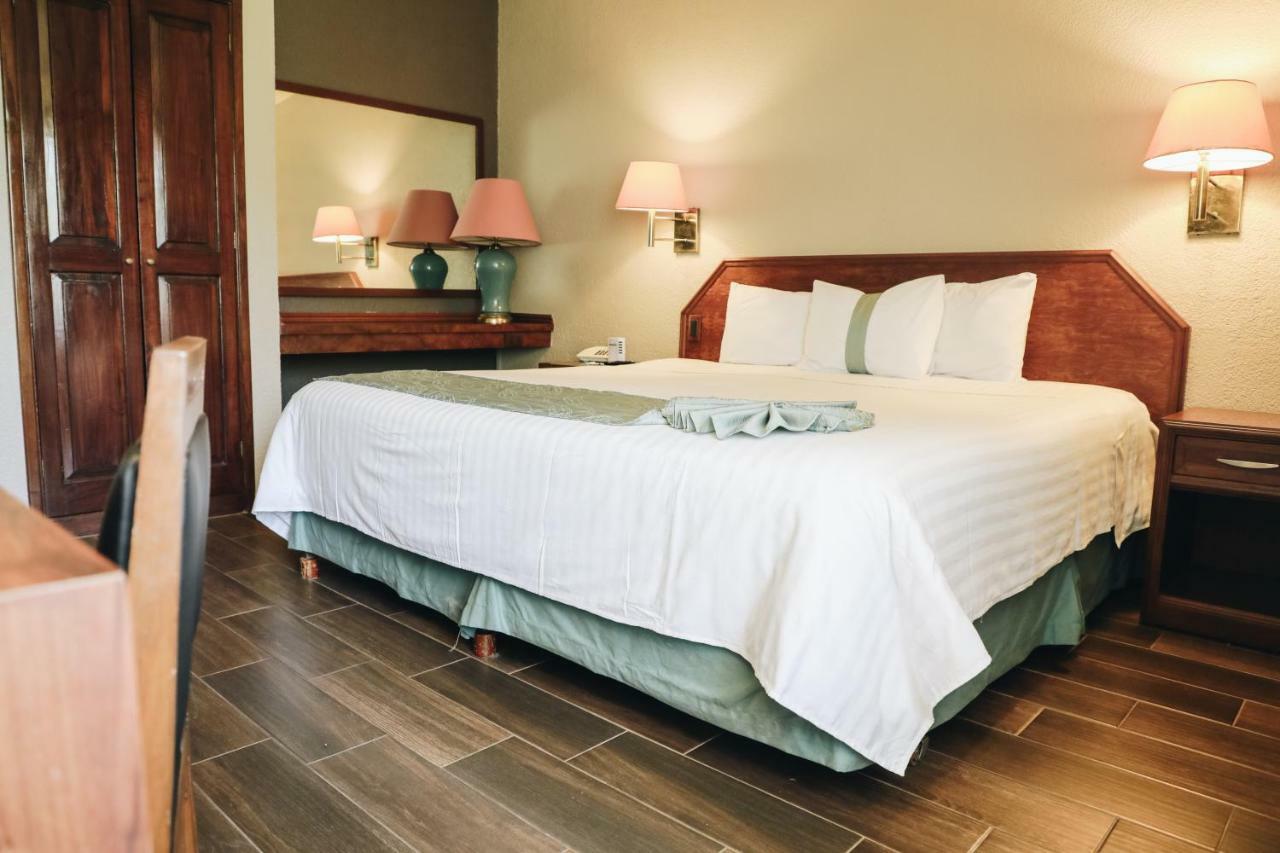 Hotel La Joya 4*