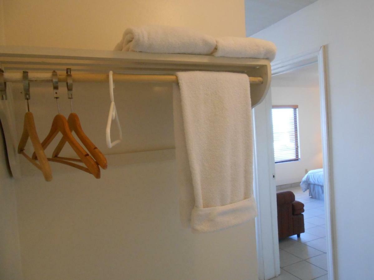 Hotel #55 Seaside & Victors Rv Park
