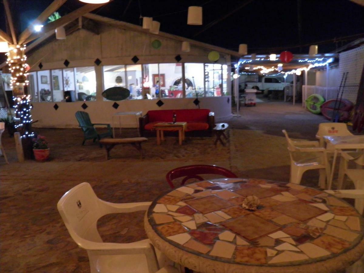 Hotel #55 Seaside & Victors Rv Park