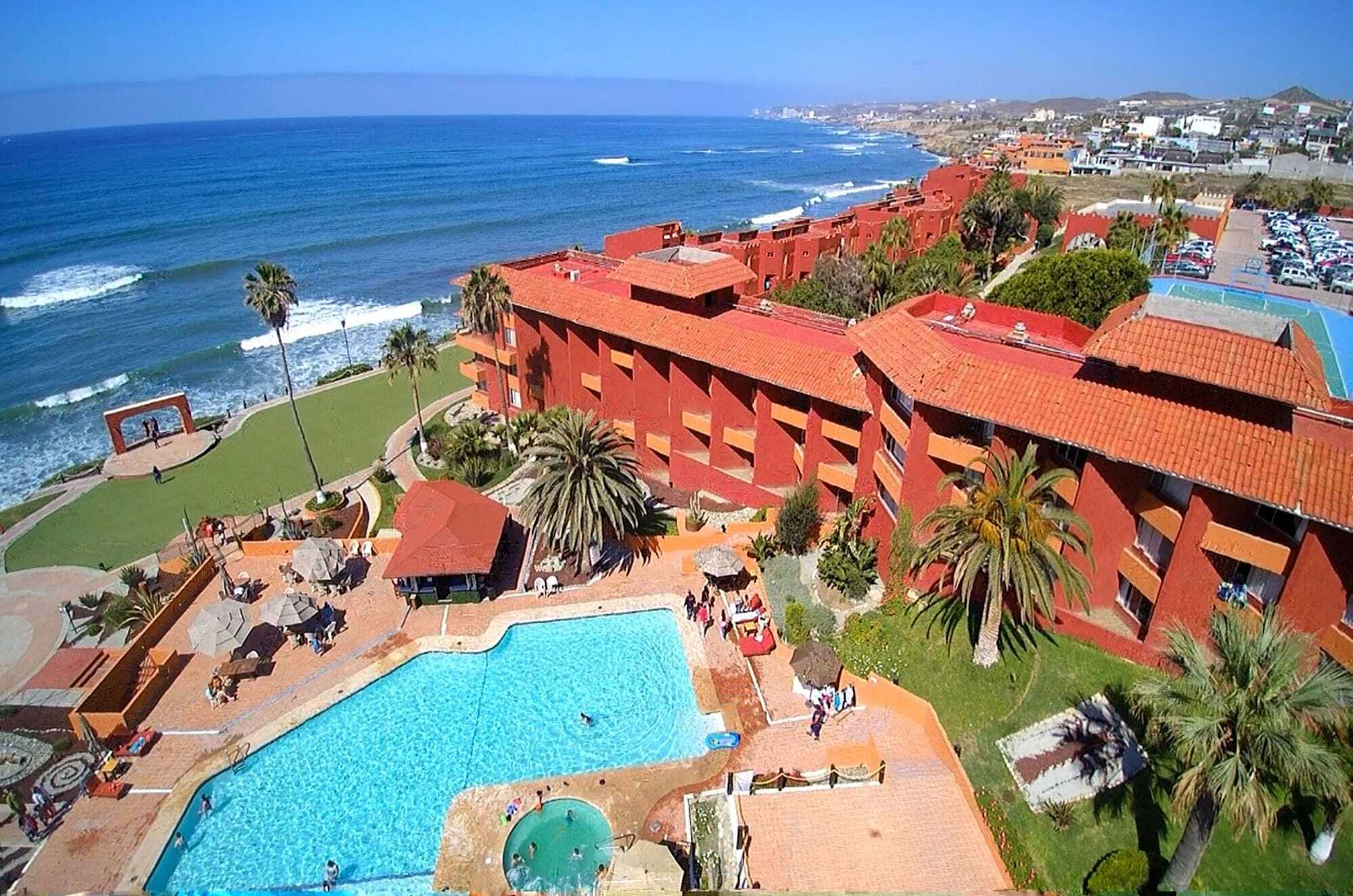 Puerto Nuevo Baja & Hotel