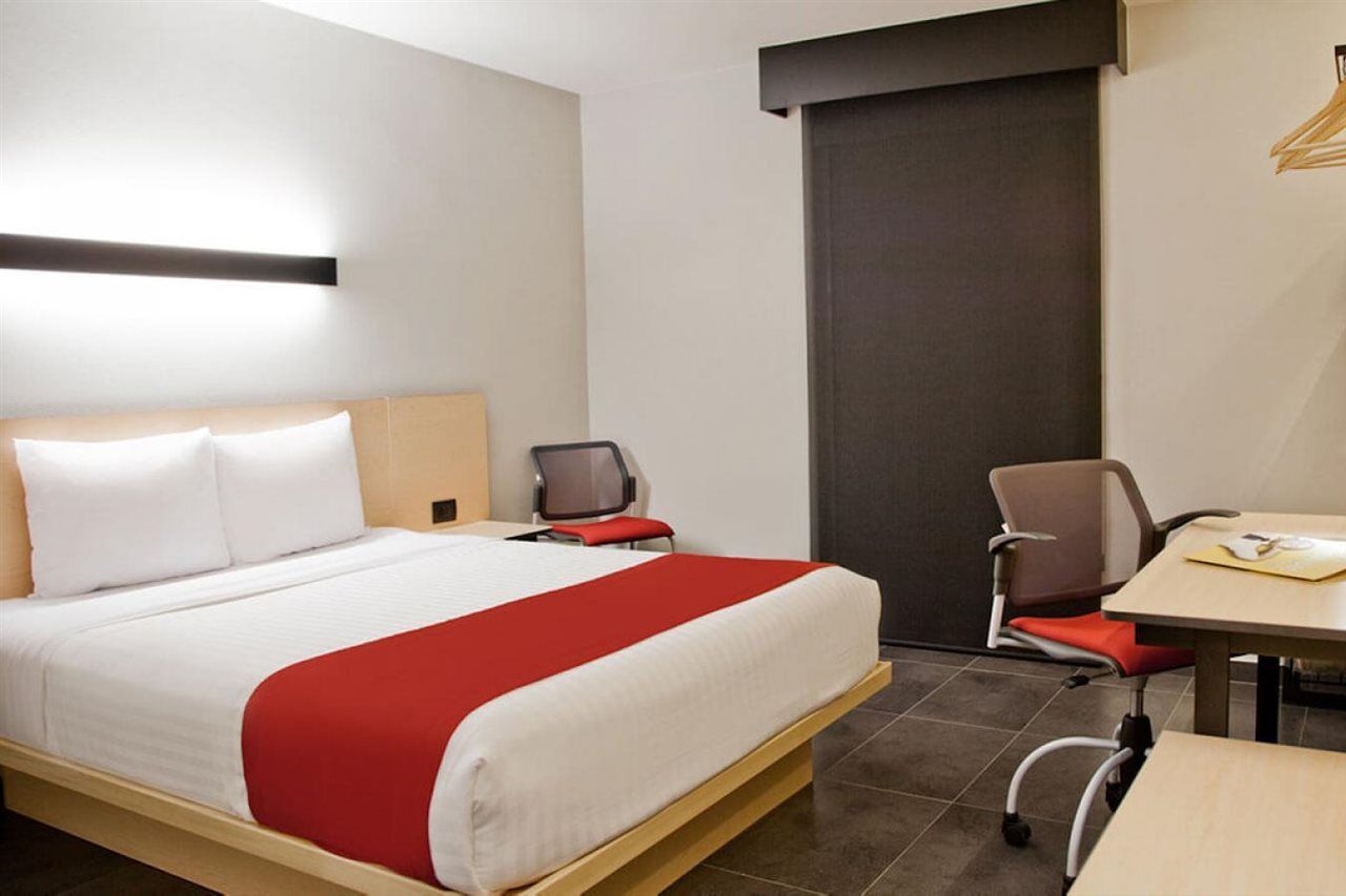 Express By Marriott Monterrey Lindavista Hotel