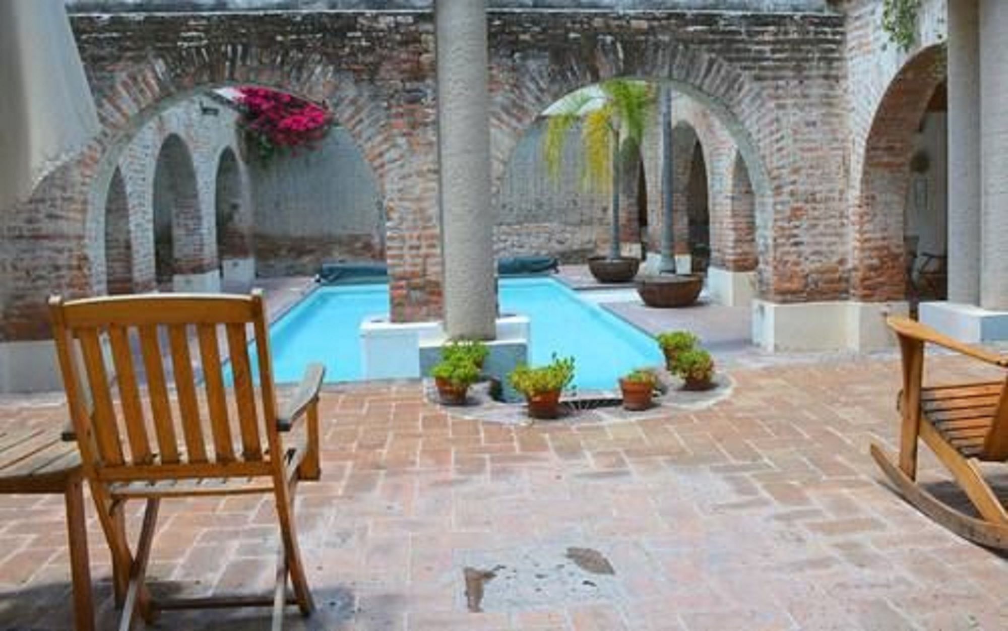 Hacienda Sepulveda & (adults Only) Hotel