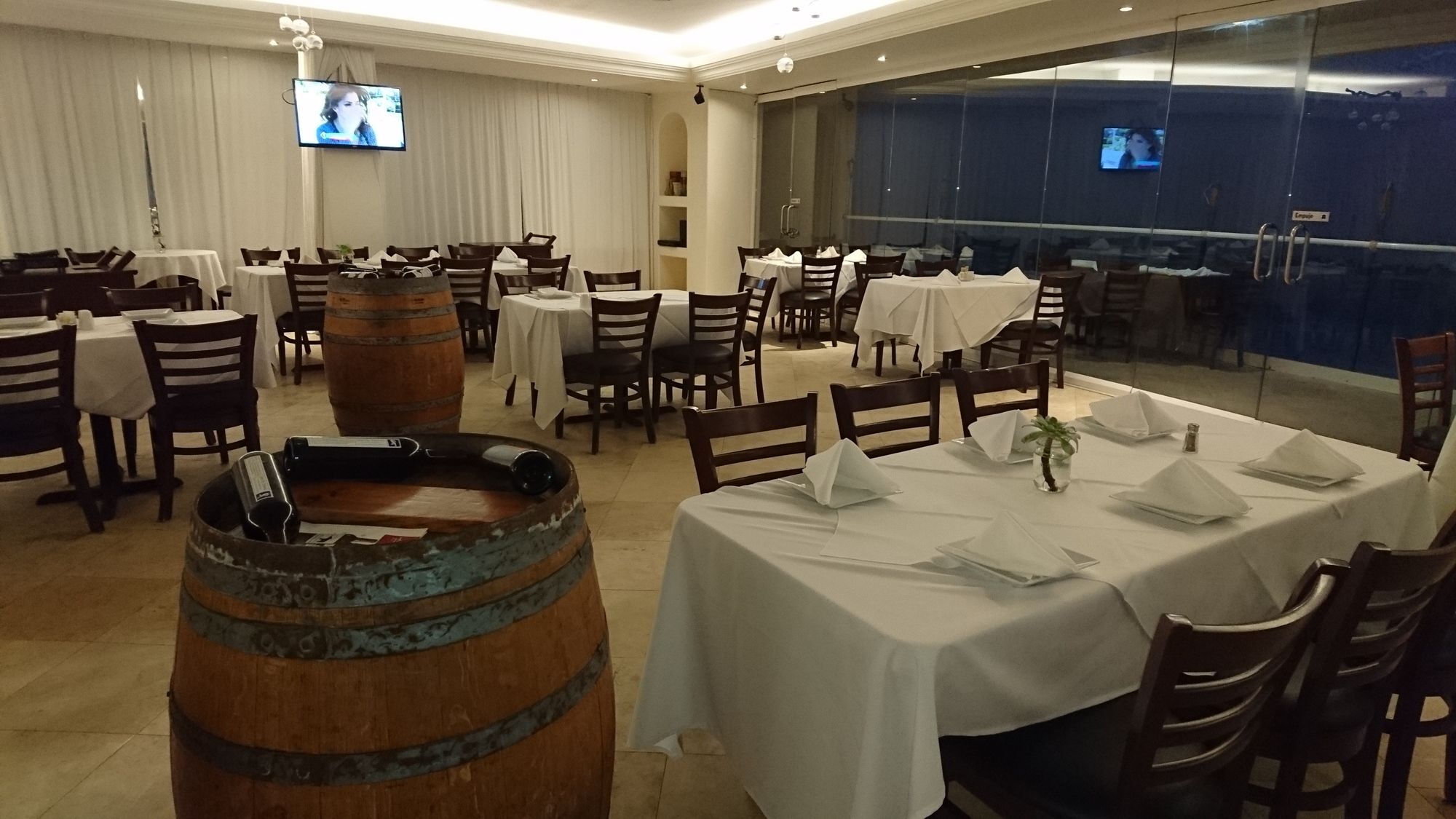 Olas & Hotel Rosarito