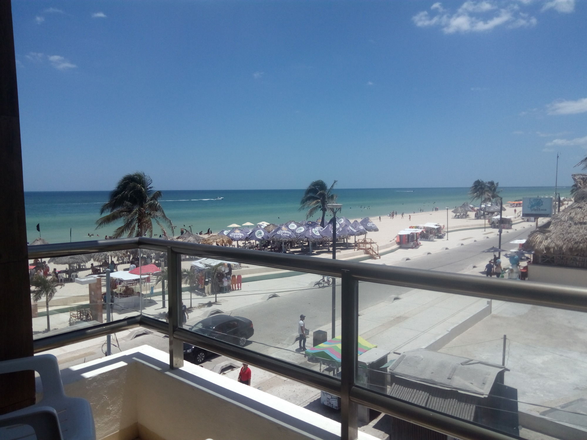 Playa Linda Hotel 3*