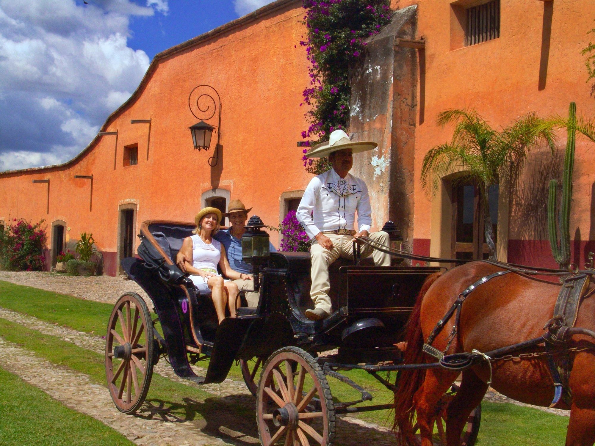 Hotel Hacienda Sepulveda & (adults Only)