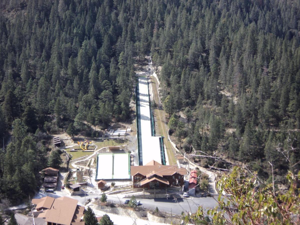 Bosques De Monterreal 5*