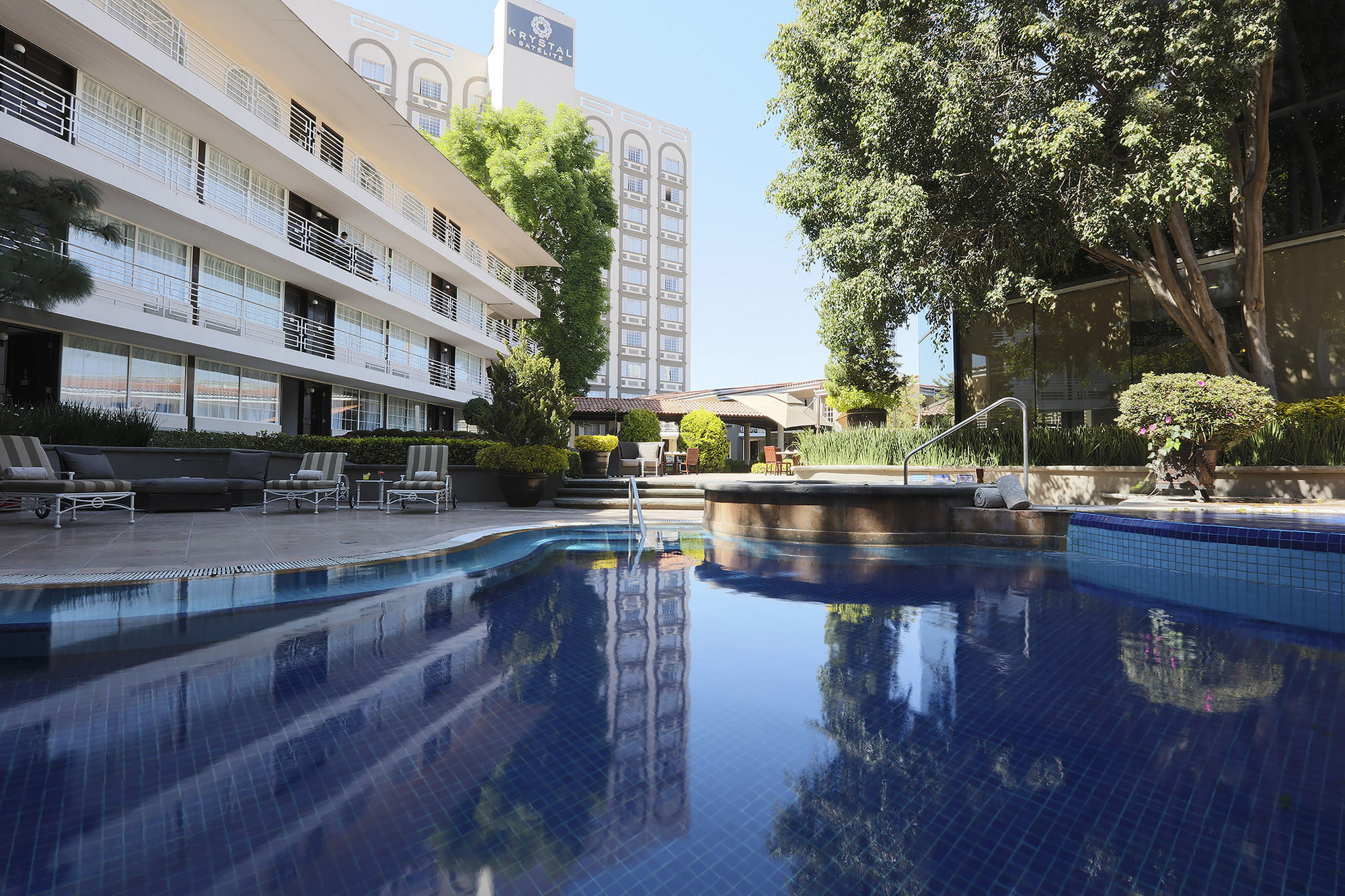Hotel Krystal Satelite Maria Barbara