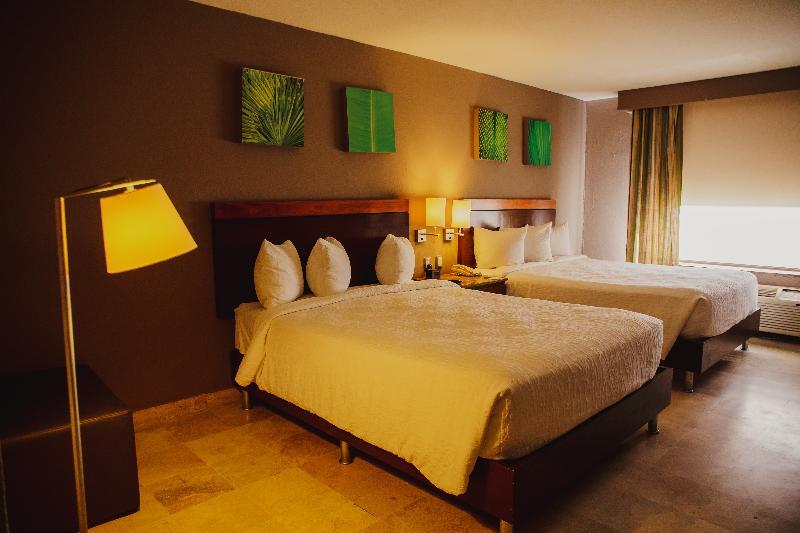 Hilton Garden Veracruz Hotel 3*