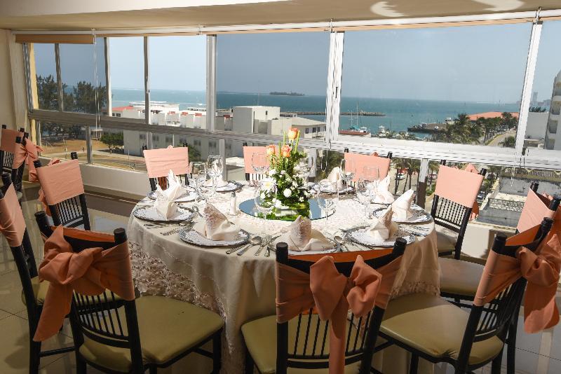 Howard Johnson By Wyndham 4*