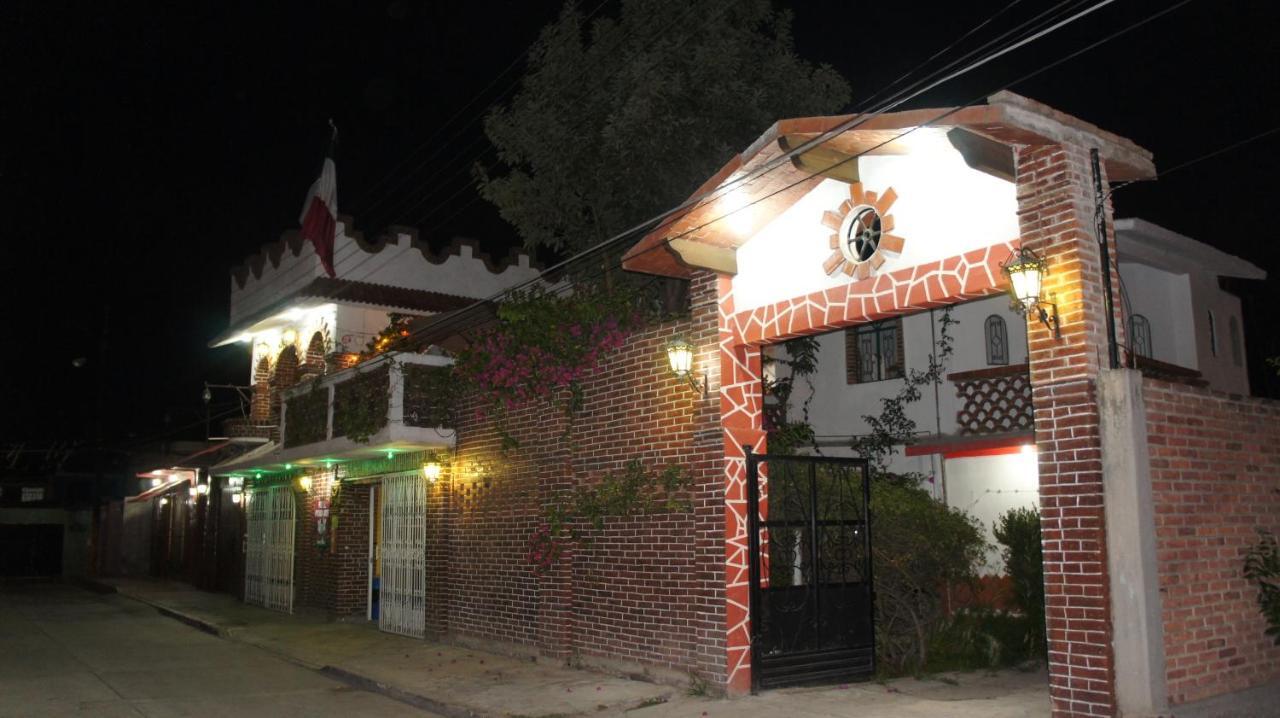 Y Jade Teotihuacan Inn