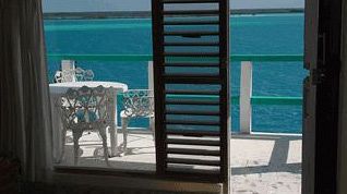 Laguna Hotel 3*