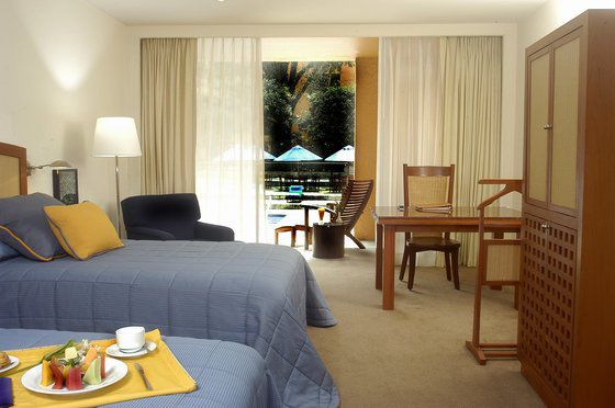 Camino Real Club And Suites Hotel 4*