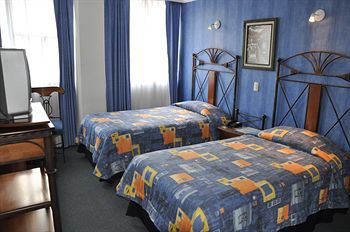Ciros Hotel 4*