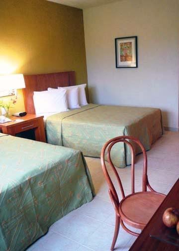 Comfort Golfside & Marina 4*