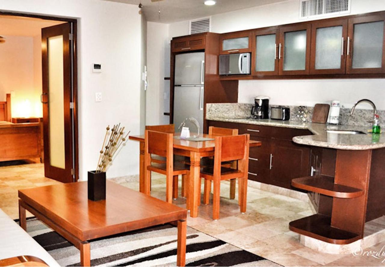 Acanto Playa Del Carmen, Trademark Collection By Wyndham Hotel 4*
