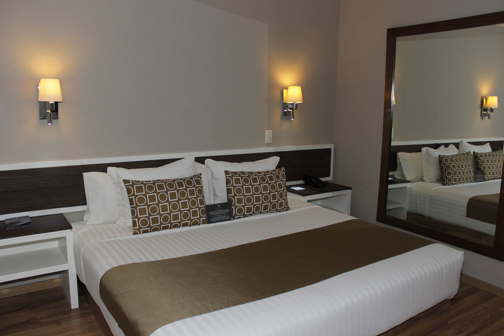 Plaza Revolucion 4* Mexico City