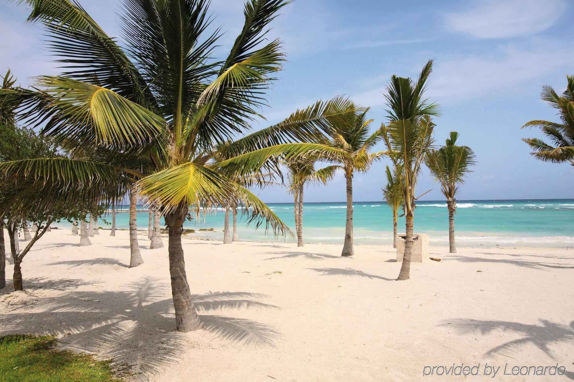 Barcelo Maya Colonial Resort