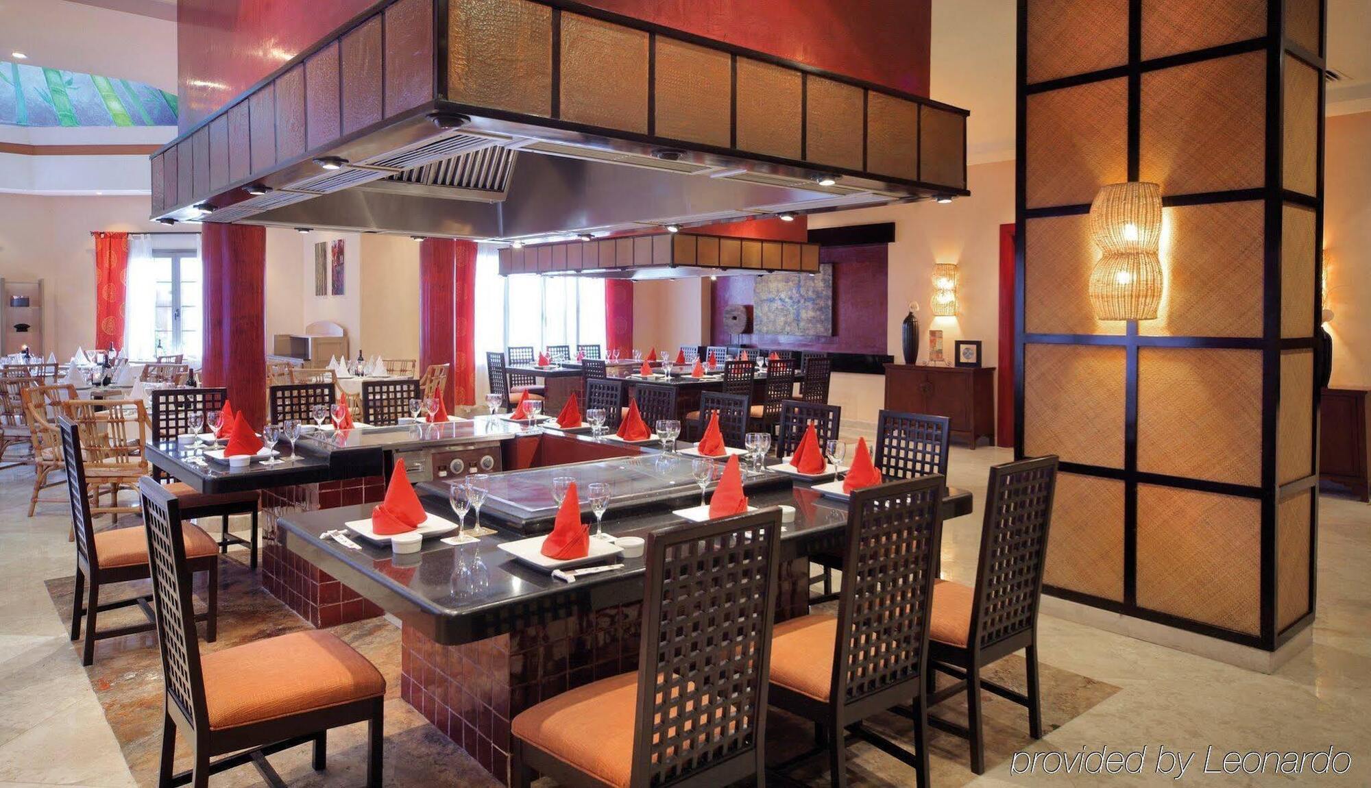 Resort Barcelo Maya Colonial 5*