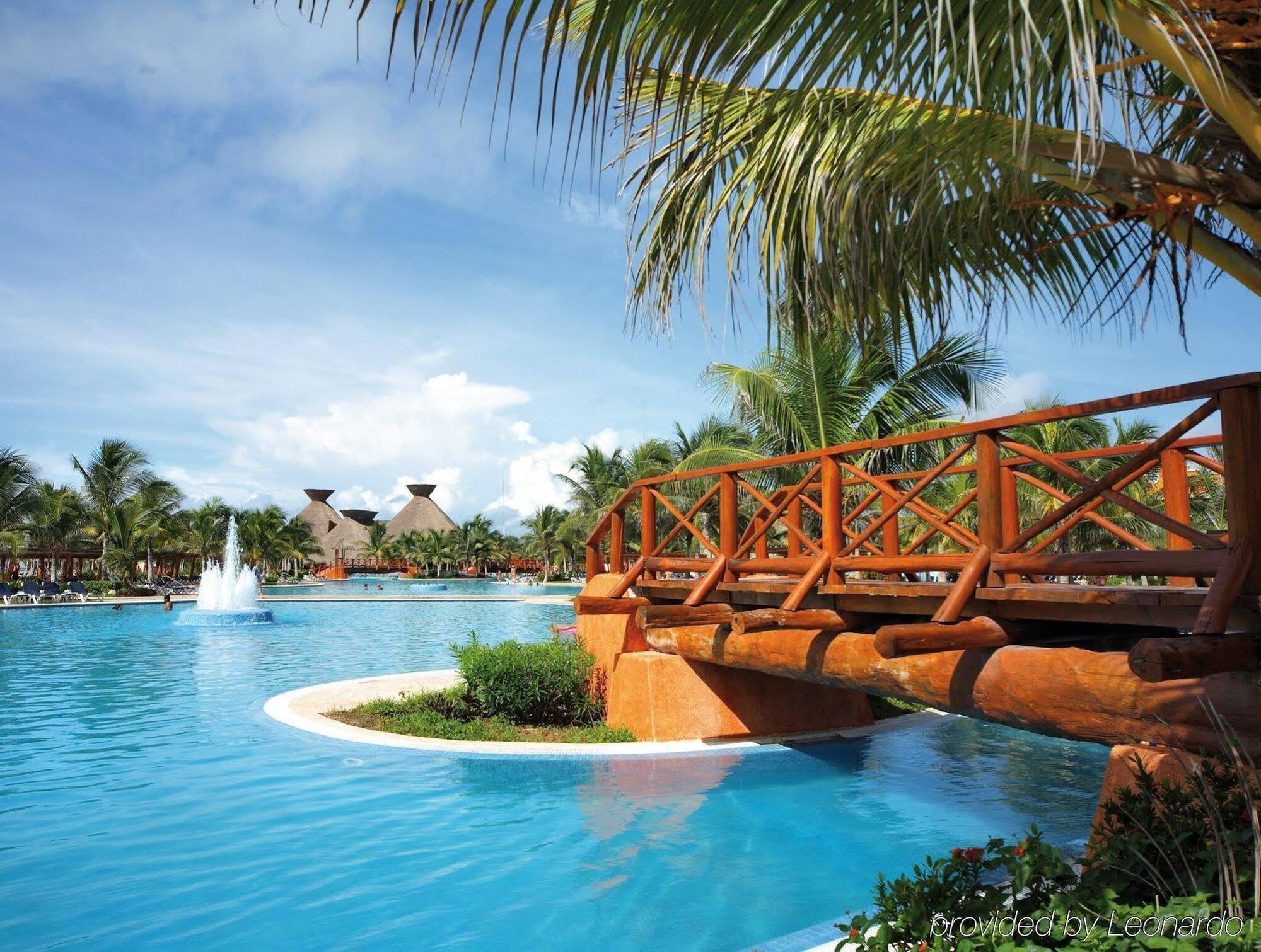 Resort Barcelo Maya Colonial 5*