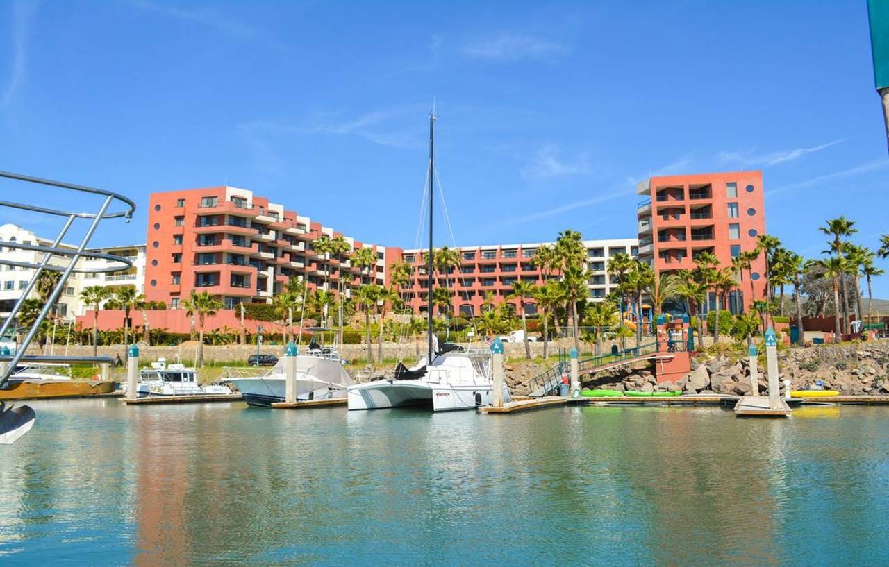 Hotel Coral & Marina 4*