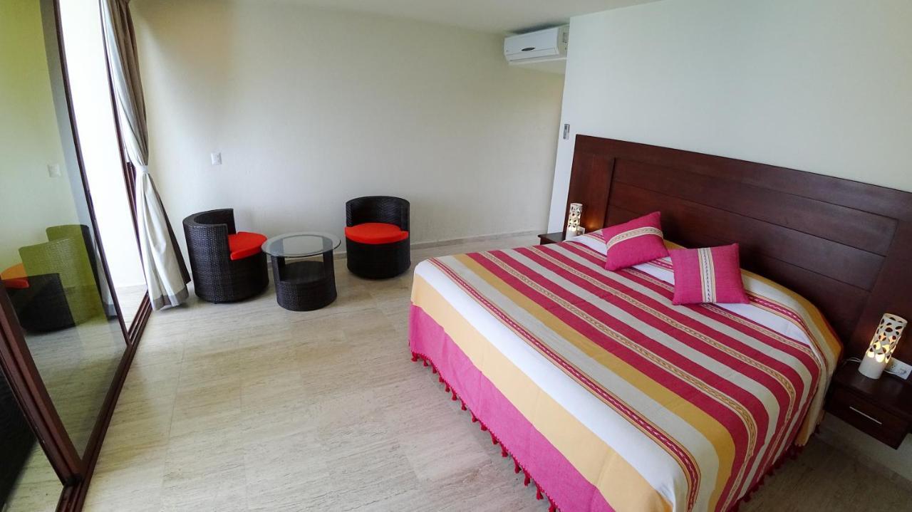 Hotel Pacific King