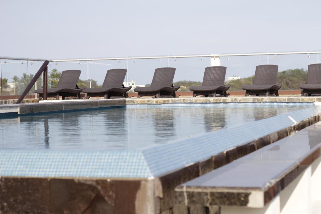 Pacific King Hotel 4*