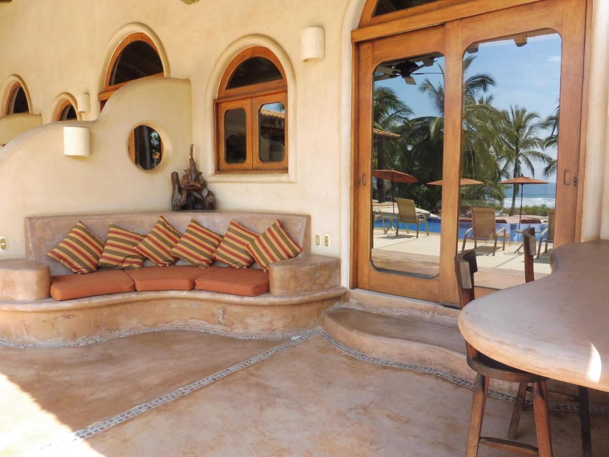 Casa De La Costa Bed & Breakfast