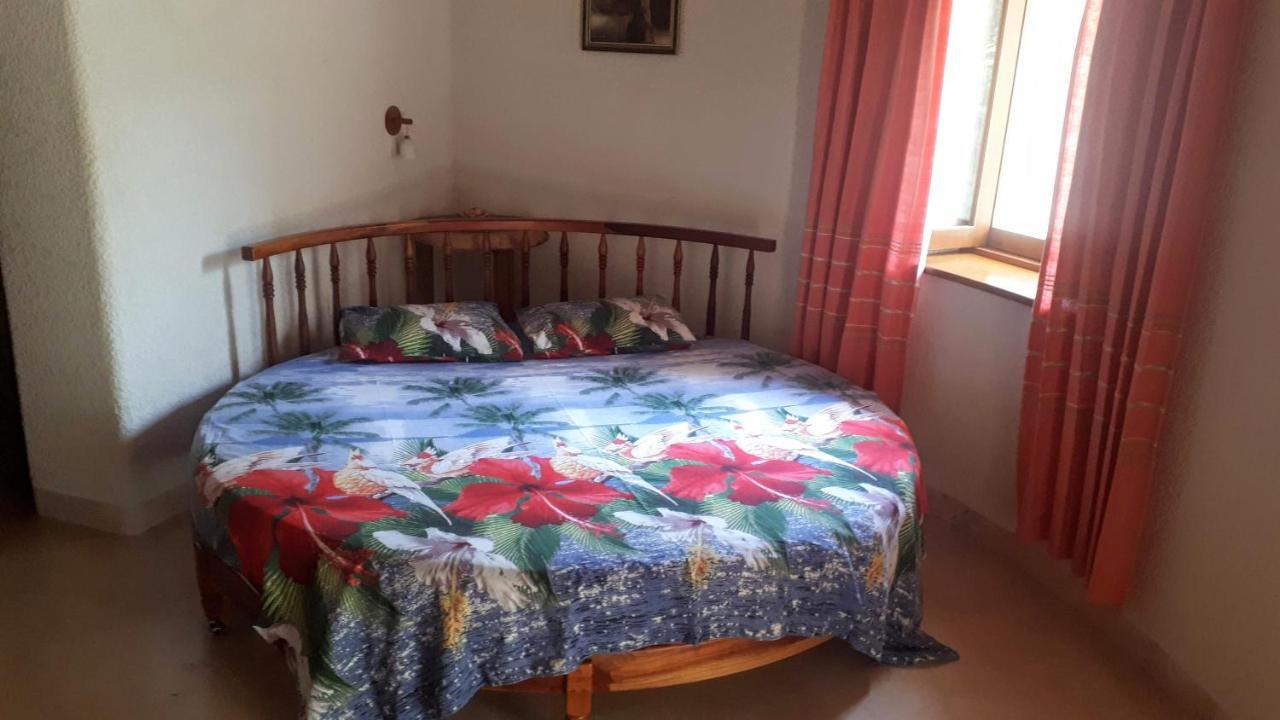 Guest house Bungalo En La Playa Tejon