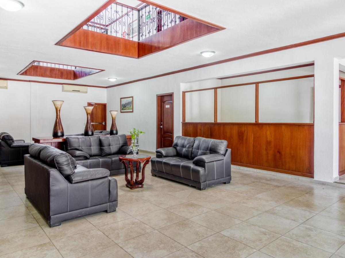 Monte Salerno & 4*