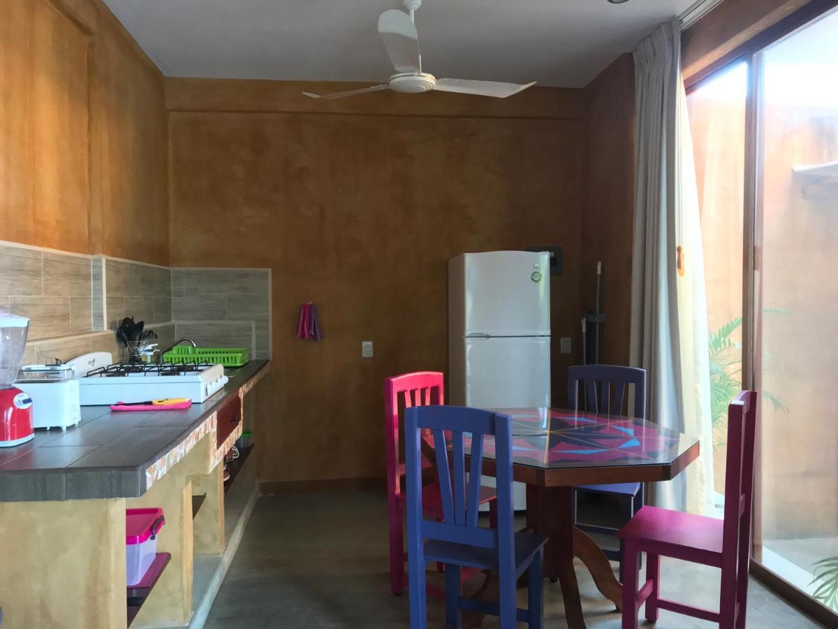 Nhis Be Suites Aparthotel Puerto Escondido (Oaxaca)