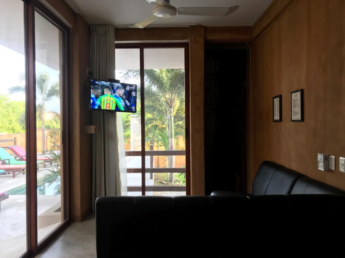 Nhis Be Suites Puerto Escondido (Oaxaca)