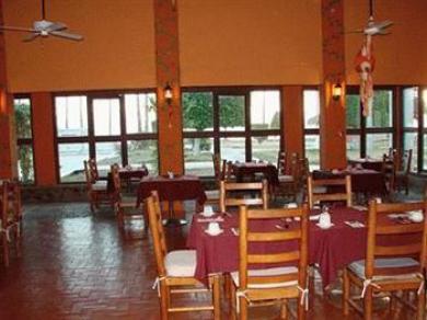 Desert Loreto Hotel