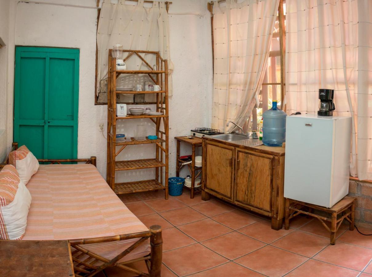 Casa Mexica Zihuatanejo