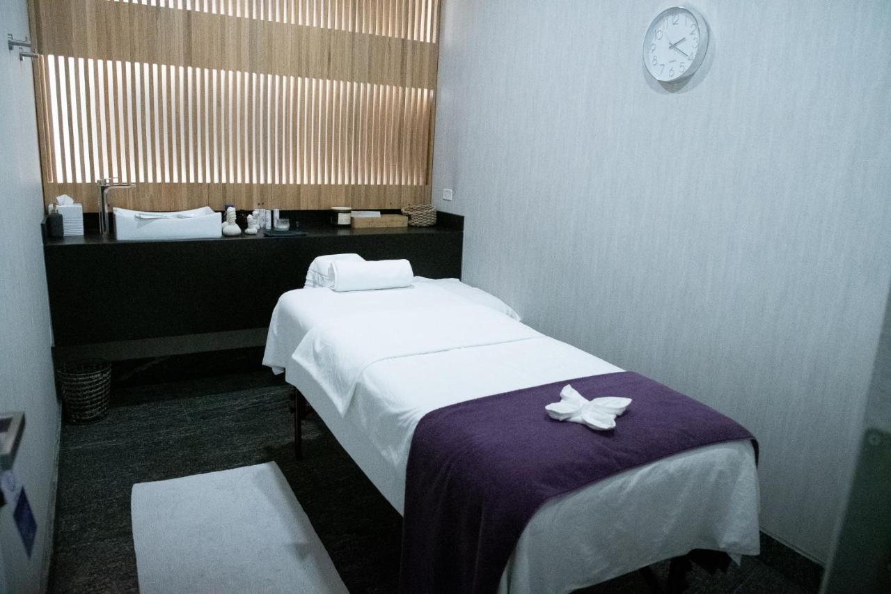 Hotel Quartz &