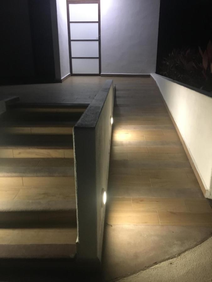 Apartment En Cabo Marques Diamante, Departamento Con Vistas Al Mar Y Atardeceres Espectaculares, Cerca Esta La Playa Al Nivel De La Caseta Del Condominio De Pto Marquez, Enfrente, Wifi, Restaurante, Albercas, 6 Personas