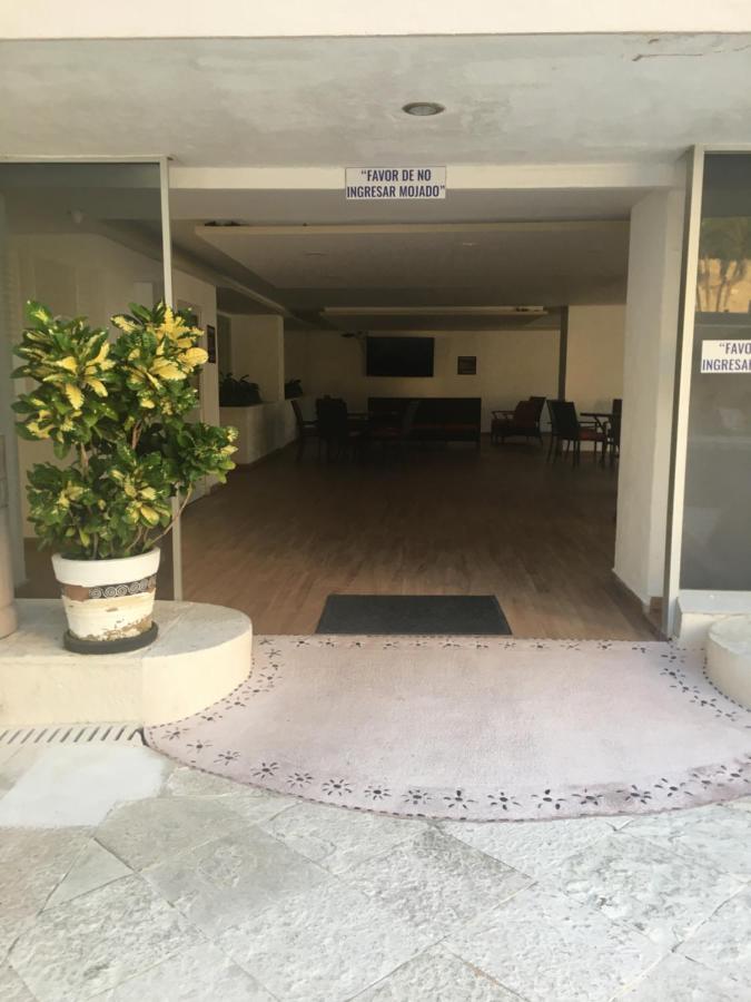 En Cabo Marques Diamante, Departamento Con Vistas Al Mar Y Atardeceres Espectaculares, Cerca Esta La Playa Al Nivel De La Caseta Del Condominio De Pto Marquez, Enfrente, Wifi, Restaurante, Albercas, 6 Personas * Acapulco